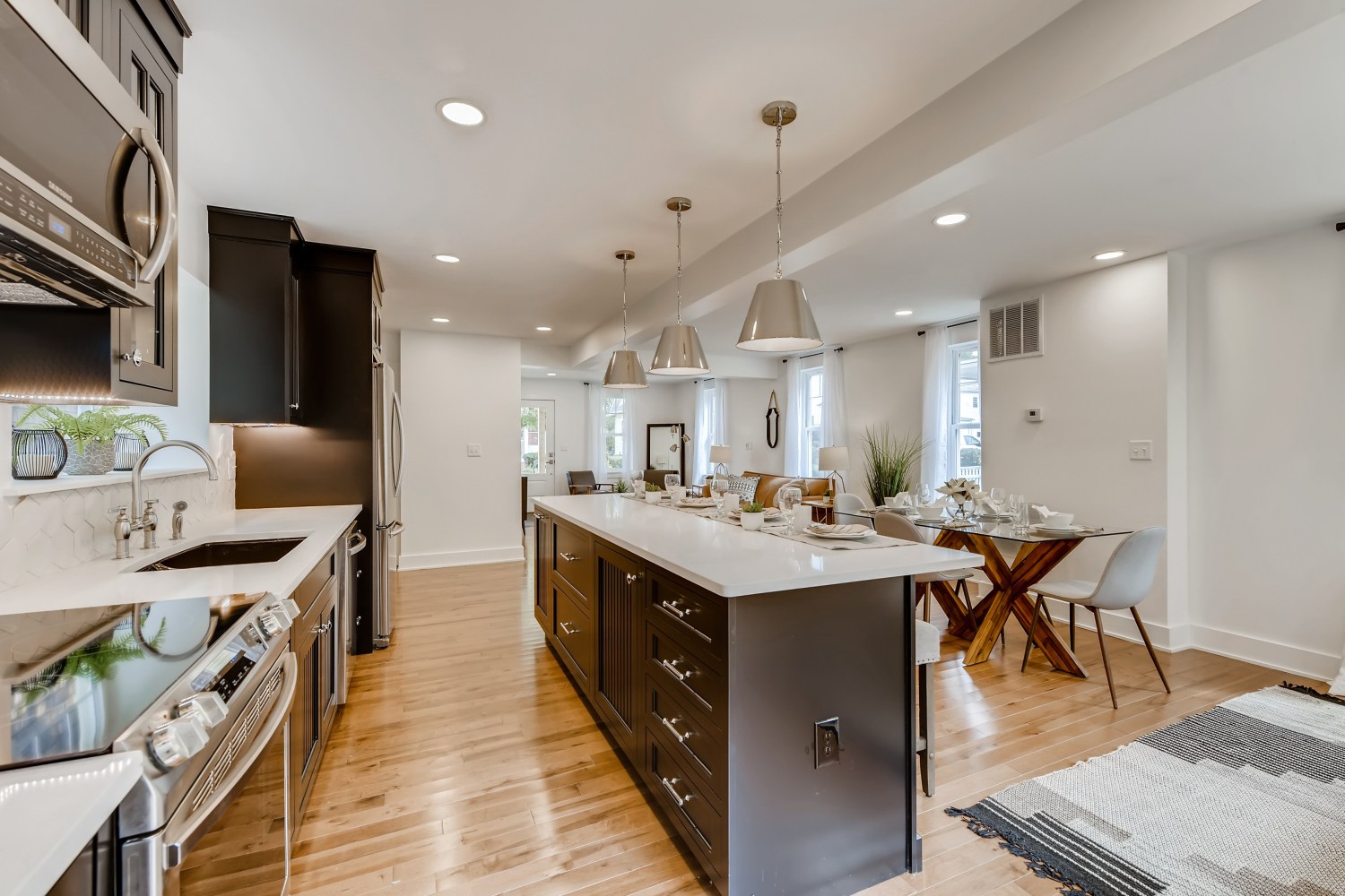 Dewey Ave - Byrd Design
